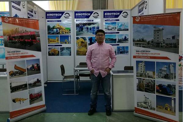 Sinoroader Partner Attend VIIF 2017.jpg